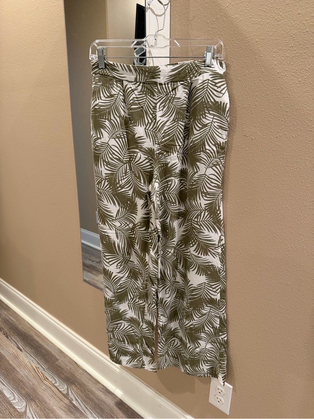 Miss Selfridge Olive Leaf-Print Wide-Leg Pants